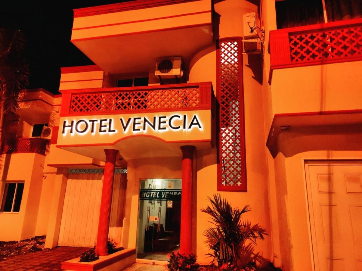 Hotel Venecia Cerete Exterior photo